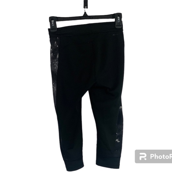 Addis’s - Picture 2 of 3